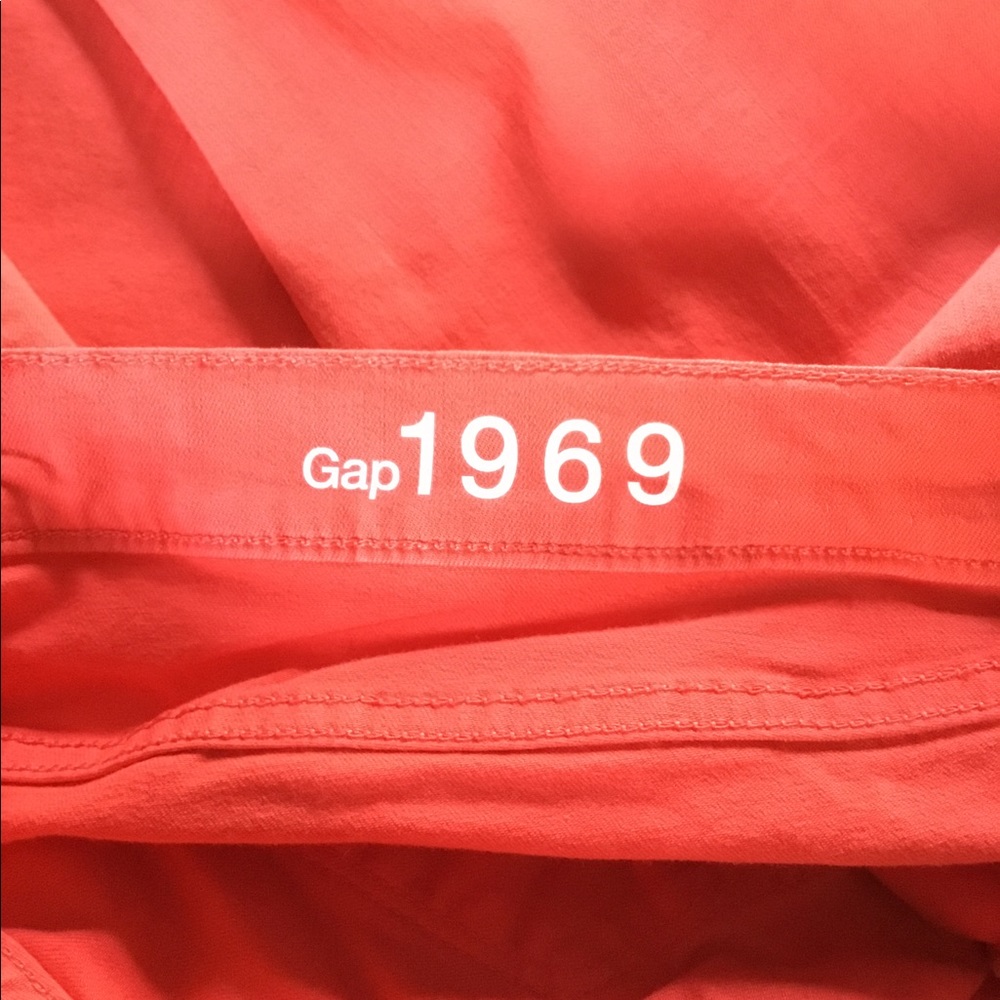 GAP - Picture 8 of 16